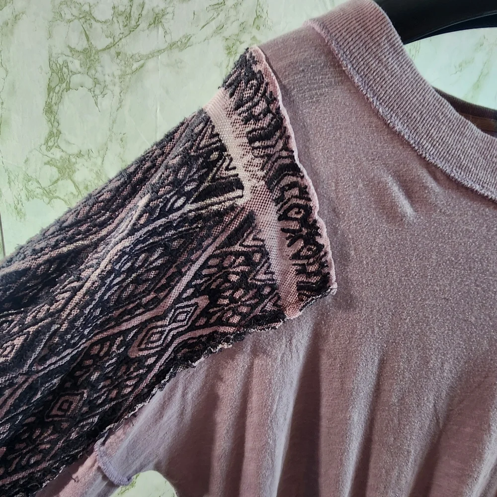 We The Free Lavender Boat Neck Cropped Top